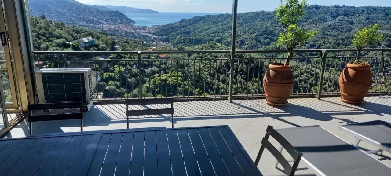 La Terrazza Sul Golfo Lägenhet Rapallo Exteriör bild